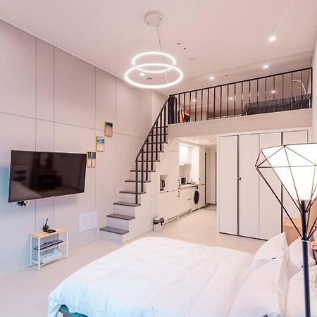 The Castle Ocean Marina Double Suite Yeosu Εξωτερικό φωτογραφία
