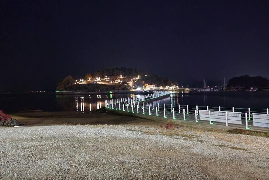 The Castle Ocean Marina Double Suite Yeosu Εξωτερικό φωτογραφία