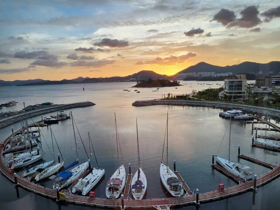 The Castle Ocean Marina Double Suite Yeosu Εξωτερικό φωτογραφία